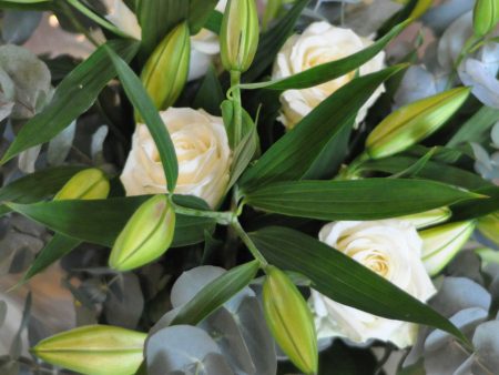 Crisp White Rose and Lily Bouquet Fashion